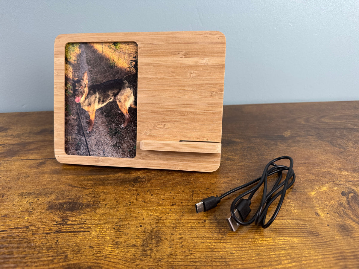 Bamboo Wireless Charger & Photo Frame