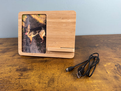 Bamboo Wireless Charger & Photo Frame
